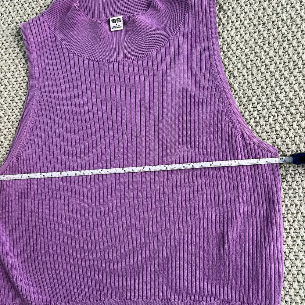 Uniqlo Violet Ribbed Cropped Mock Neck Top - Picture 5 of 7